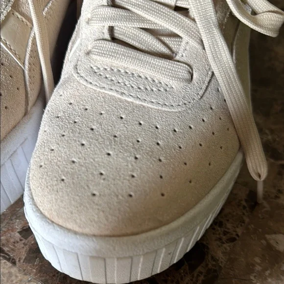 Puma Cream Sneakers with Thick Platform Sole - Picture 8 of 12